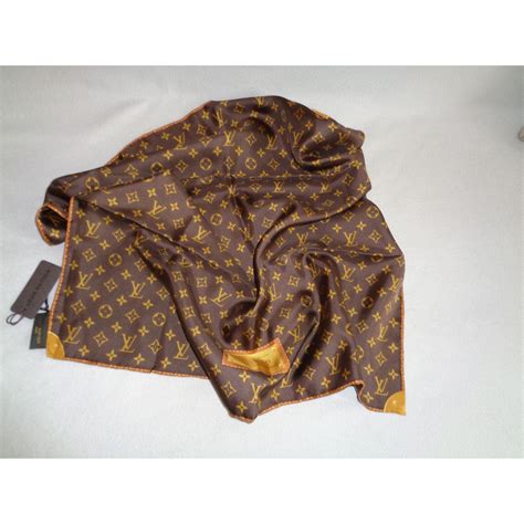 foulard louis vuitton imitation